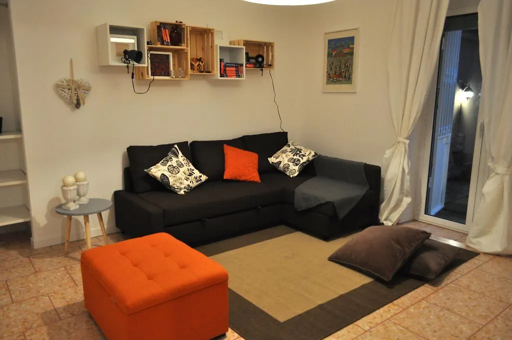 Domus Caffarella Holiday home Rome
