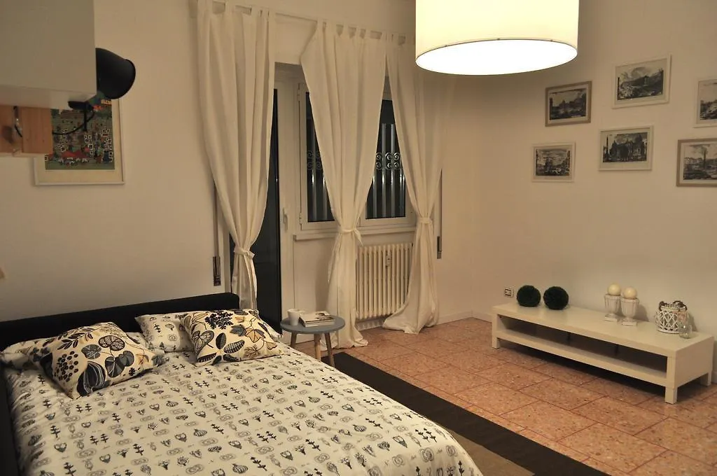 Domus Caffarella Holiday home Rome Italy