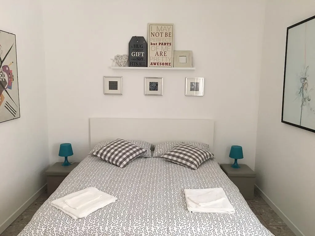 Domus Caffarella Holiday home Rome Italy