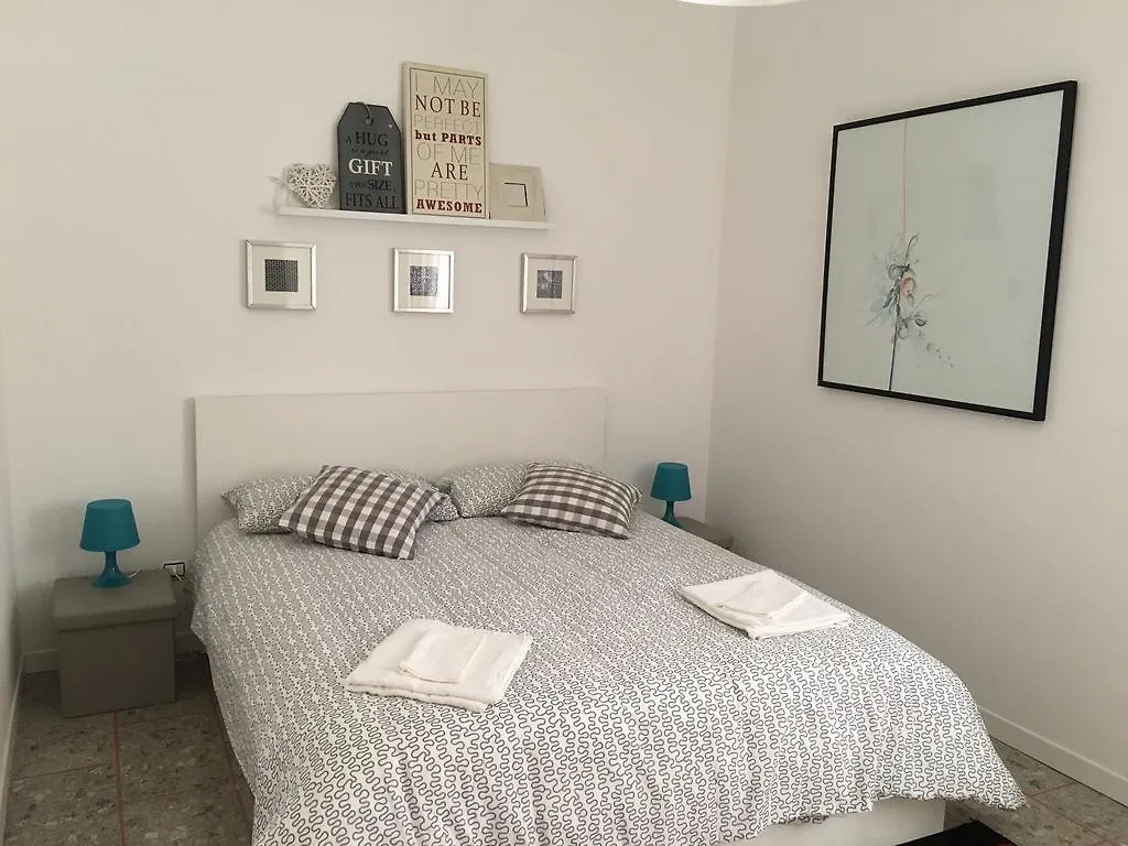 Domus Caffarella Holiday home Rome 0*,  Italy